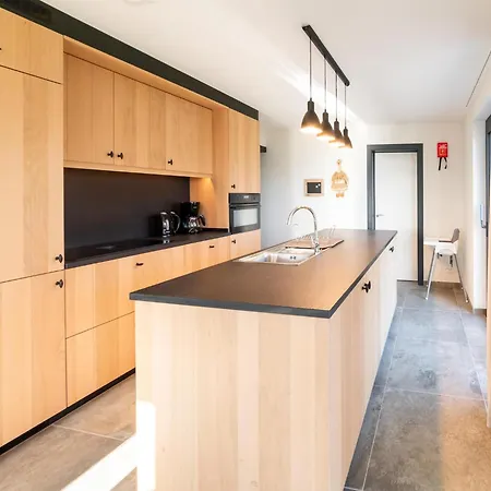 Holiday home Luxurious Family With Garden