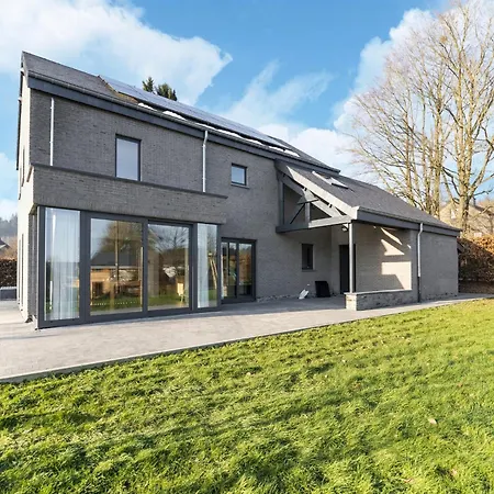 Luxurious Family With Garden Holiday home Petit-Thier